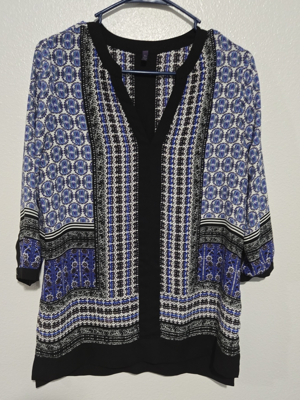 NYDJ Blue and Black Patterned Split V-Neck Tunic